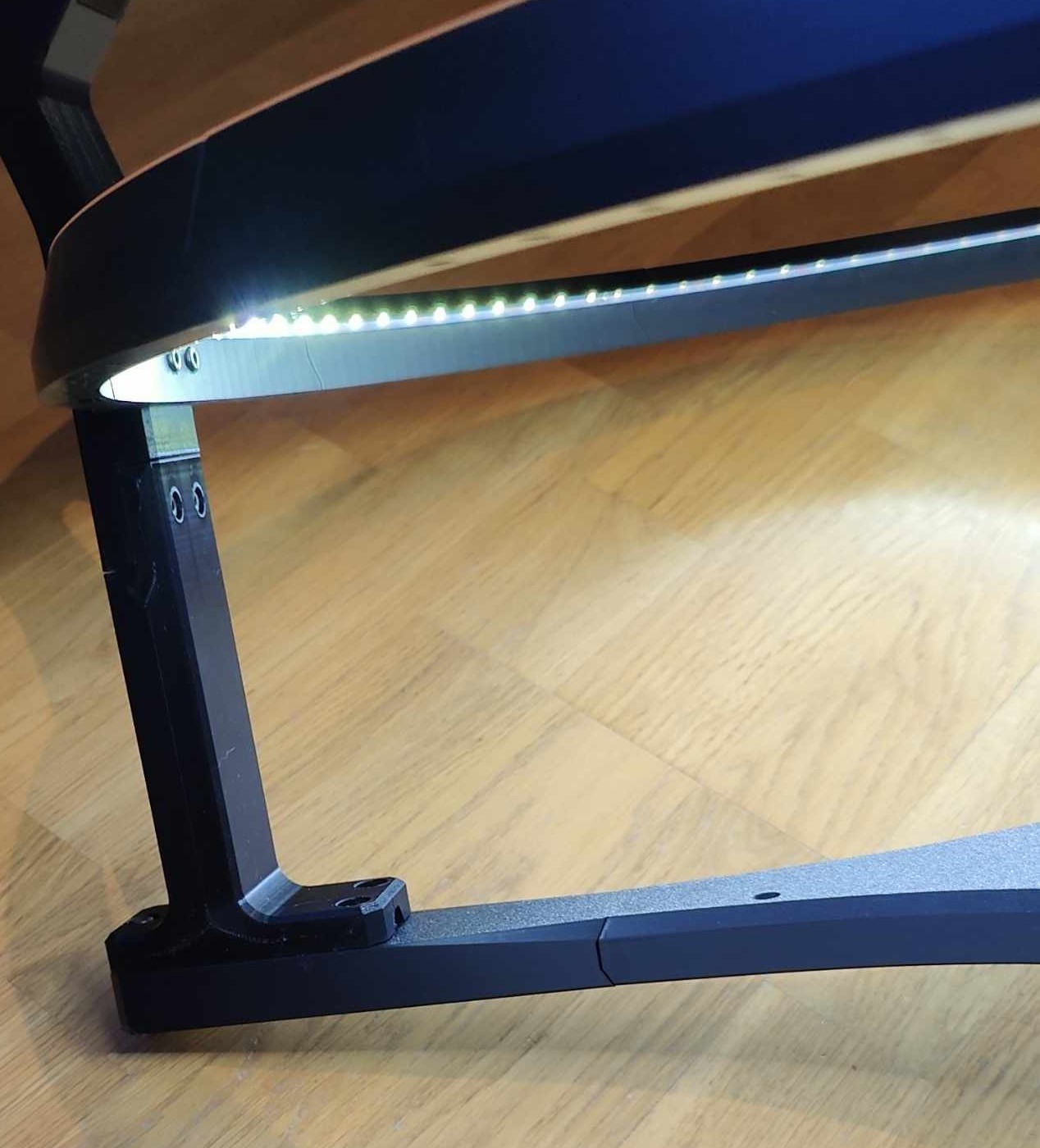 Myndavélafesting með LED hring